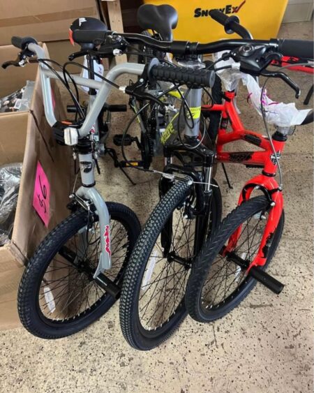 Déstockage des palettes de bicyclette